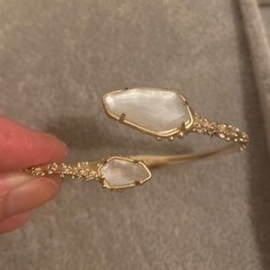 Zander Hinge Cuff Bracelet in Gold